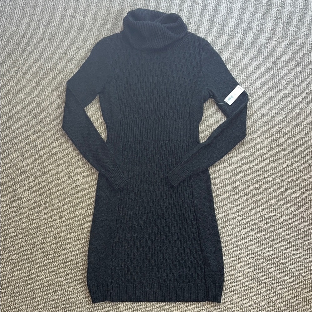 🆕 Old Navy Cable Knit Sweater Dress